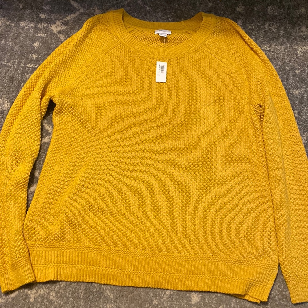 New Old Navy Sweater
